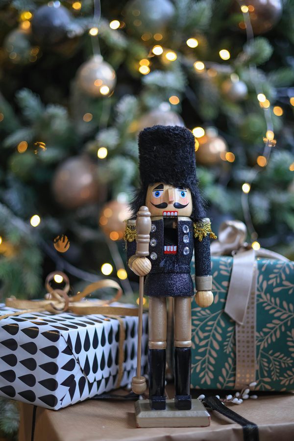 Casse-noisette de noël : guides pour une décoration magique et protectrice