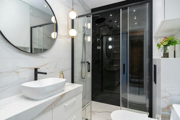 Porte de douche : guide complet pour choisir la meilleure option